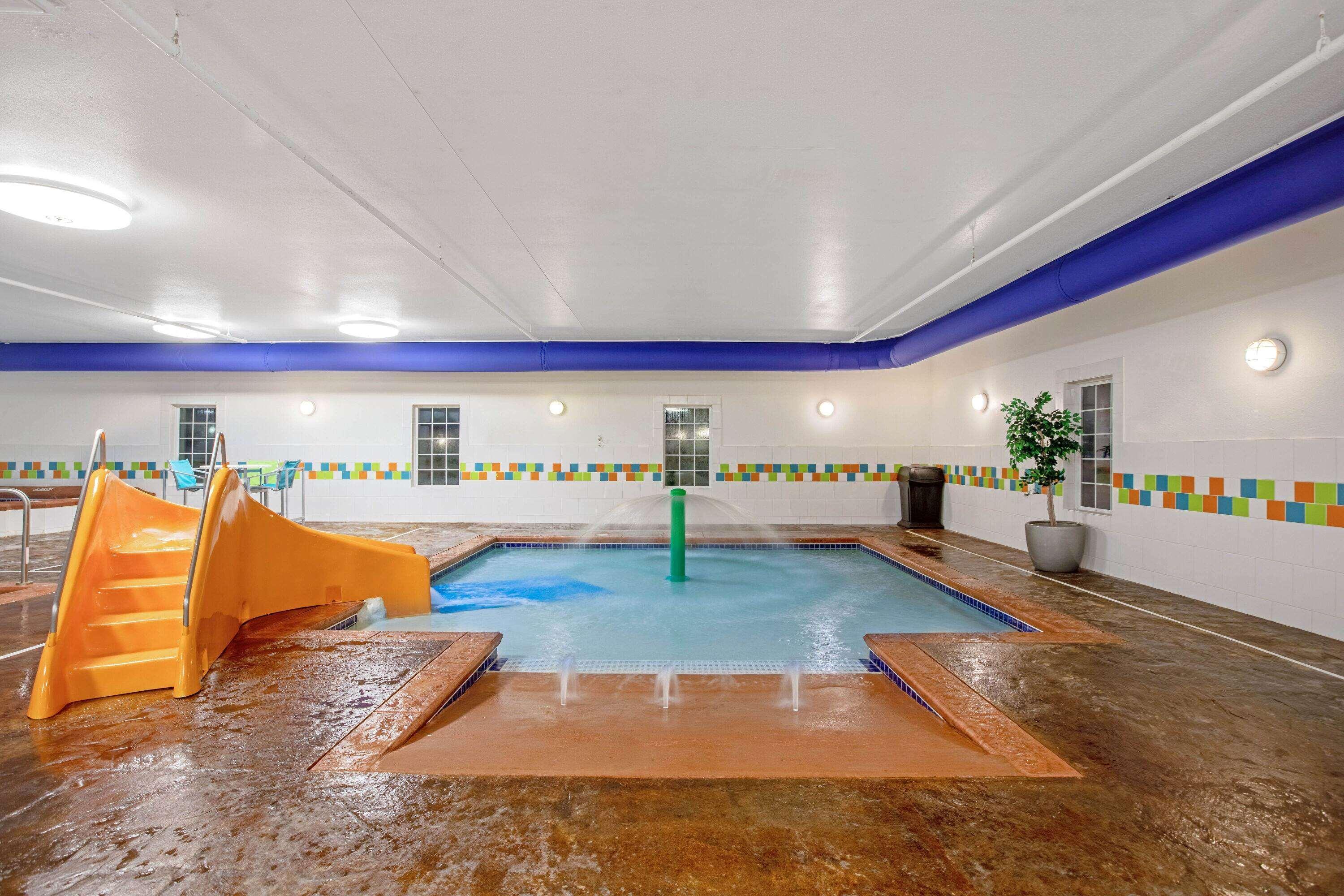 מלון La Quinta By Wyndham גרנד פורקס מראה חיצוני תמונה